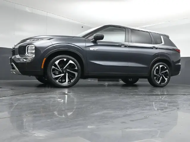 2025 Mitsubishi Outlander - $31,125