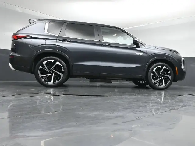 2025 Mitsubishi Outlander - $31,125
