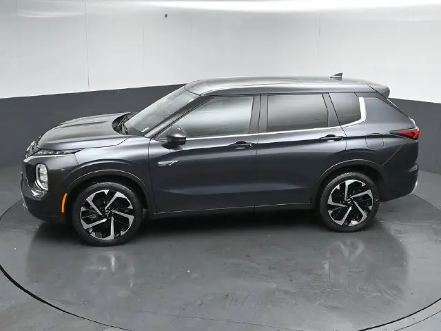 2025 Mitsubishi Outlander - $31,125