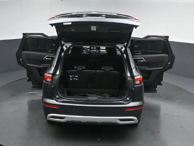 2025 Mitsubishi Outlander - $31,125