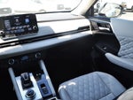 2023 Outlander PHEV Thumbnail 11