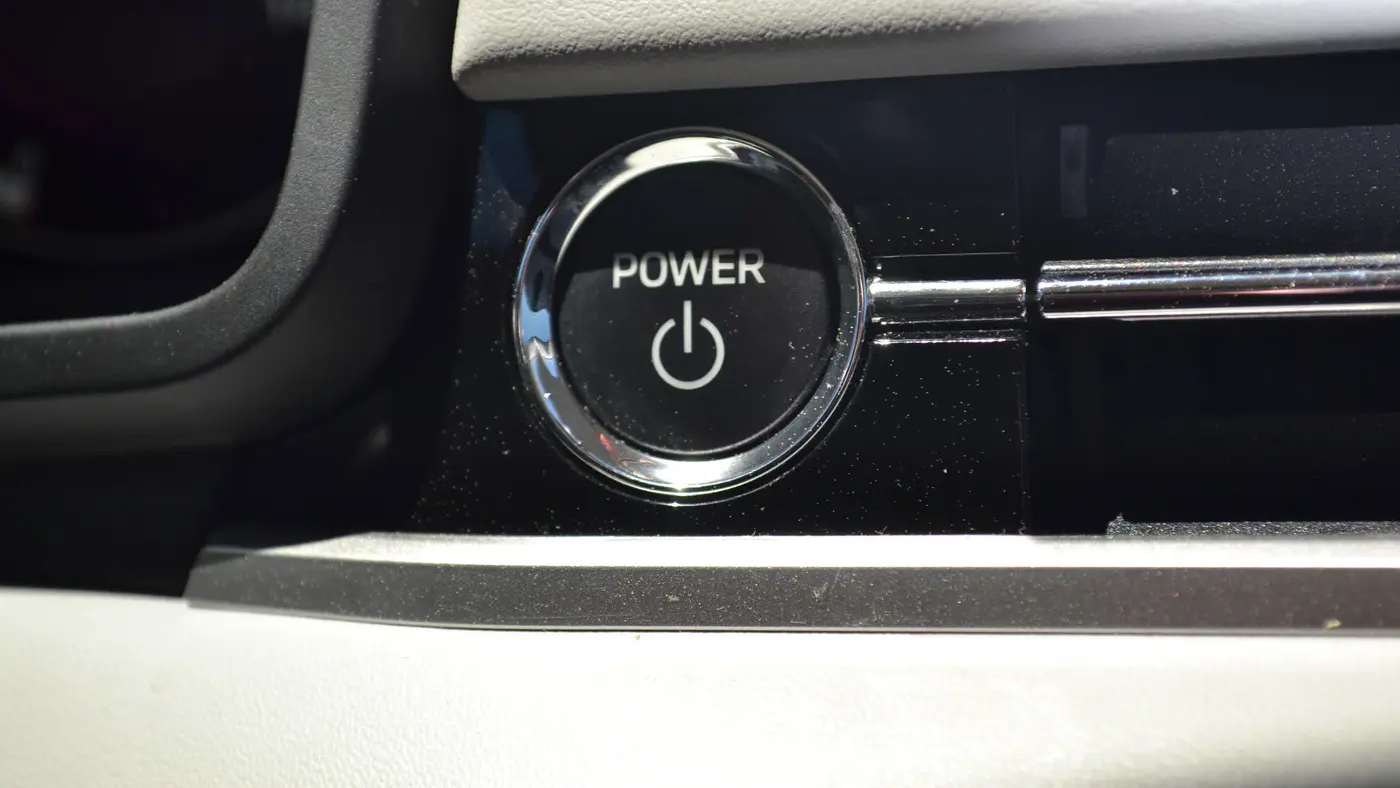 2023 Mitsubishi Outlander PHEV SEL