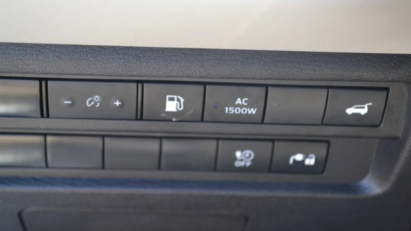 2023 Mitsubishi Outlander PHEV SEL