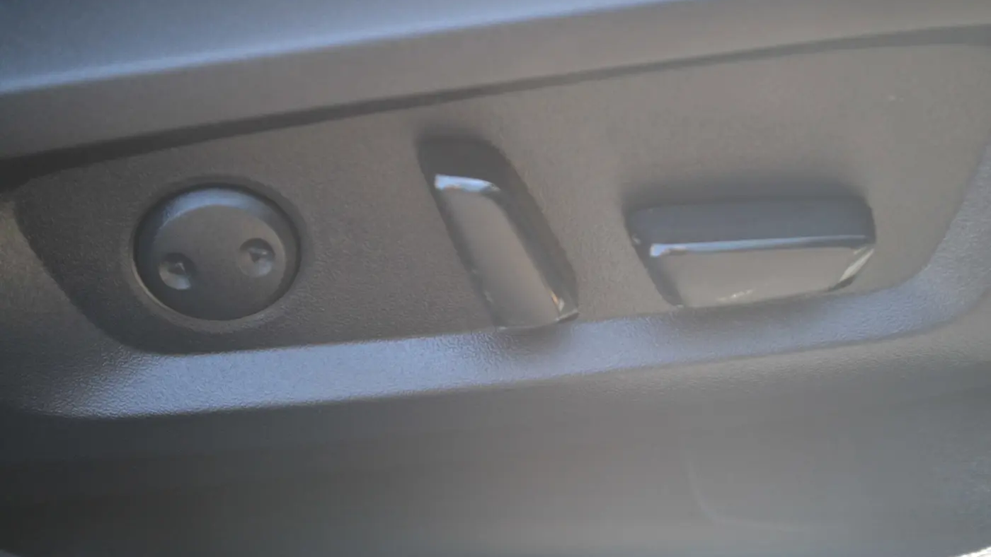 2023 Mitsubishi Outlander PHEV SEL
