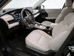 2023 Outlander PHEV Thumbnail 11