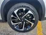 2024 Outlander PHEV Thumbnail 10
