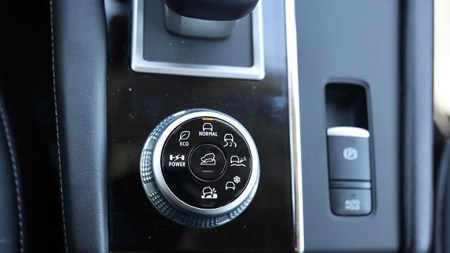 2024 Mitsubishi Outlander PHEV SE