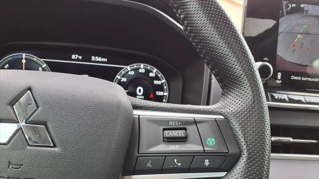 2025 Mitsubishi Outlander PHEV SE