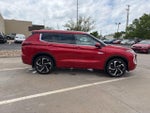 2023 Outlander PHEV Thumbnail 16