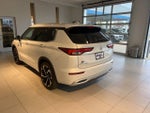 2024 Outlander PHEV Thumbnail 6