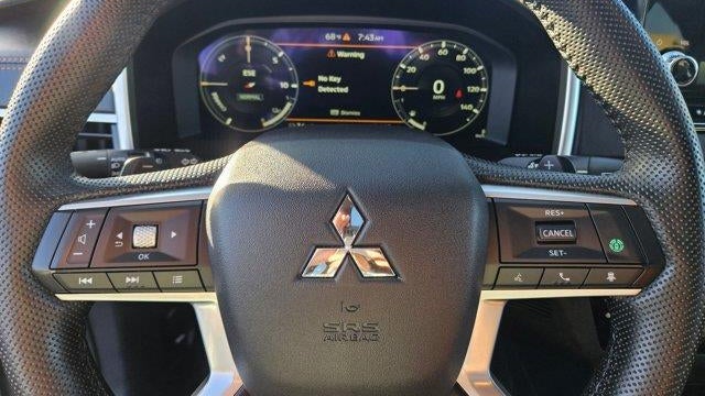 2025 Mitsubishi Outlander PHEV SEL