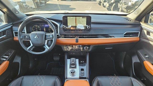 2025 Mitsubishi Outlander PHEV SEL