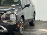 2025 Outlander PHEV Thumbnail 5