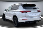 2024 Outlander PHEV Thumbnail 4
