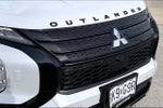 2024 Outlander PHEV Thumbnail 32