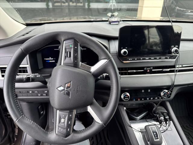 2024 Mitsubishi Outlander - $27,900