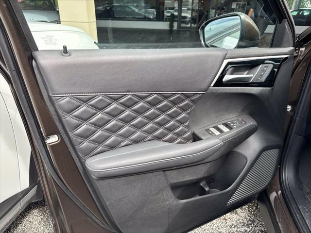 2024 Mitsubishi Outlander - $27,900