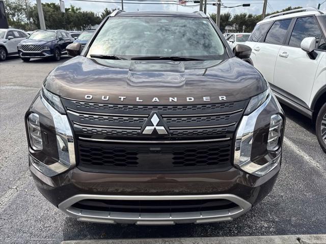 2024 Mitsubishi Outlander - $27,900
