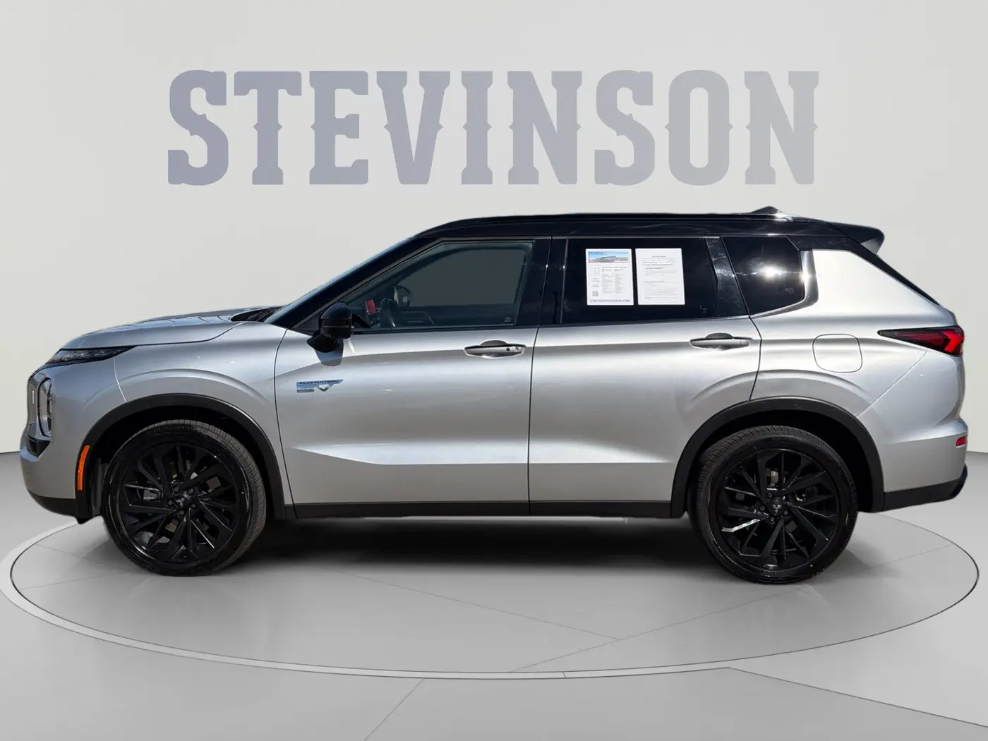 2025 Mitsubishi Outlander - $26,500