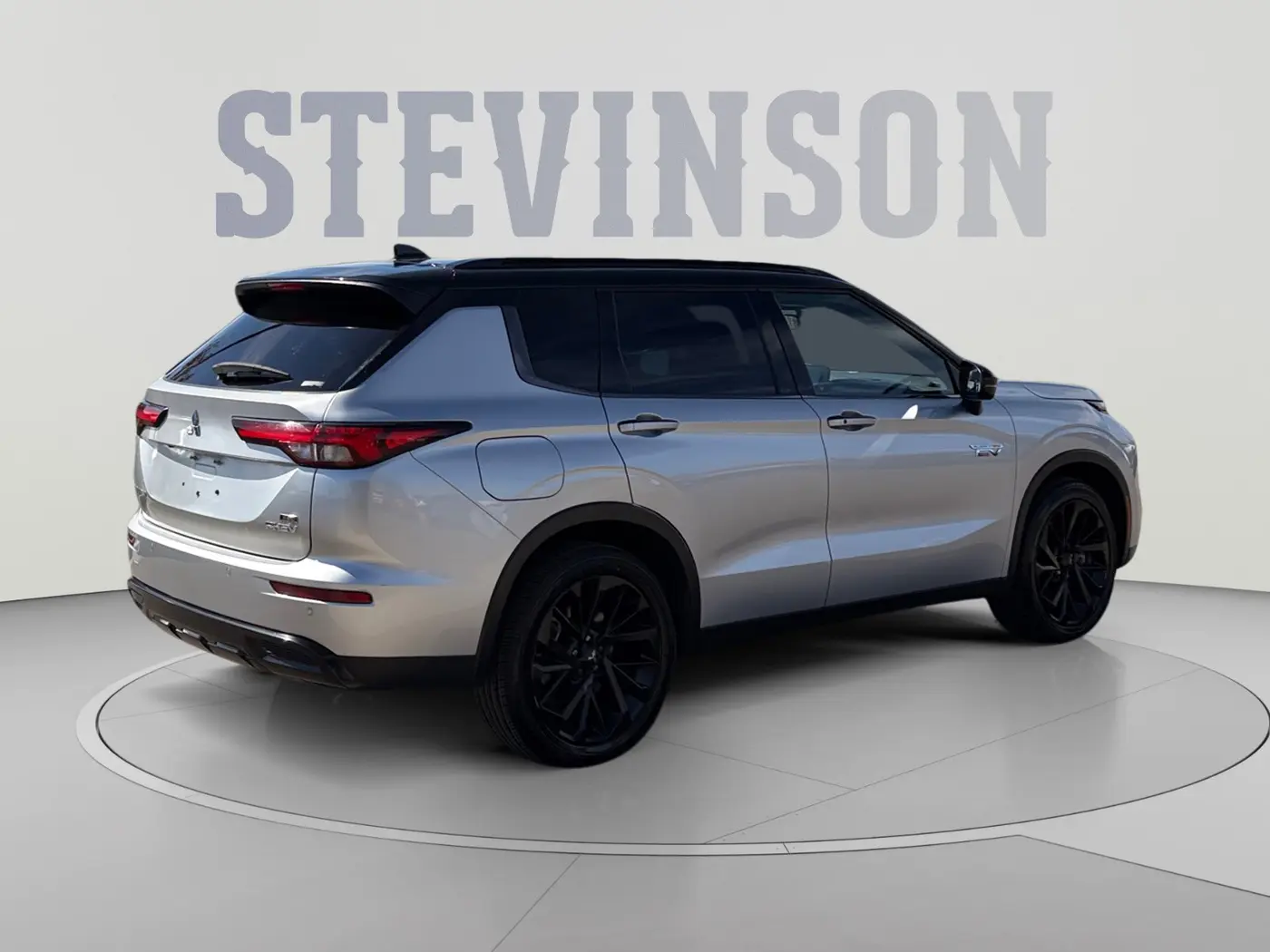 2025 Mitsubishi Outlander - $26,500