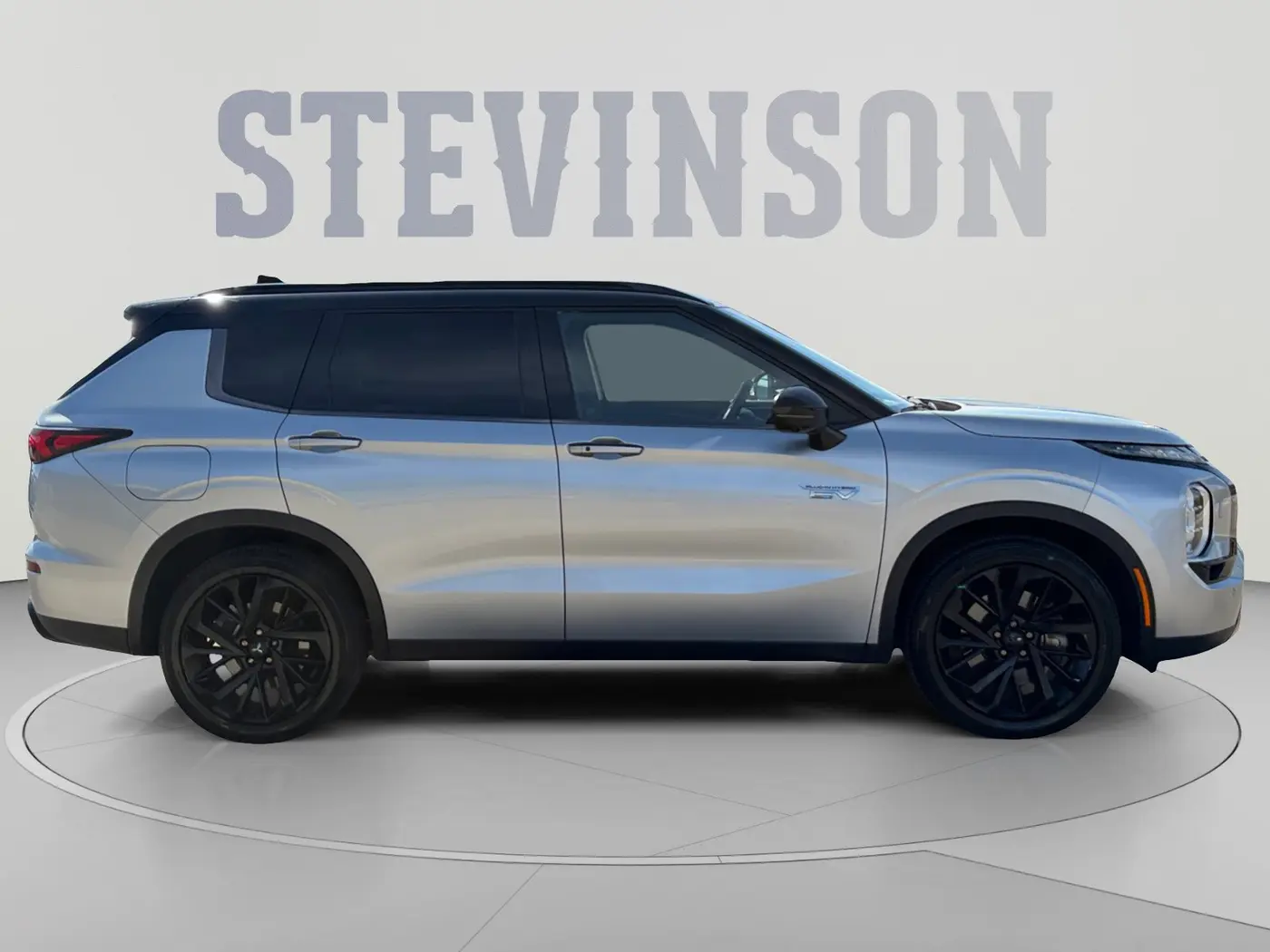 2025 Mitsubishi Outlander - $26,500