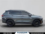 2025 Outlander PHEV Thumbnail 4