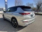 2025 Outlander PHEV Thumbnail 8