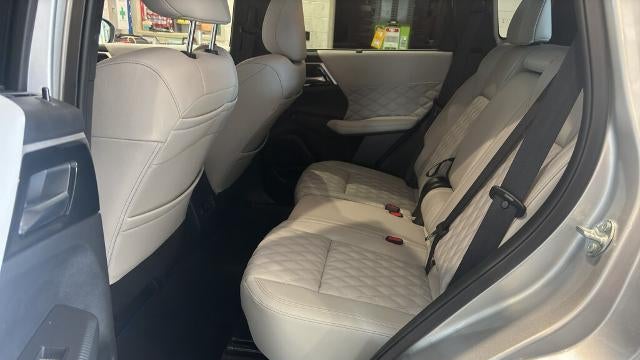 2025 Mitsubishi Outlander PHEV SEL