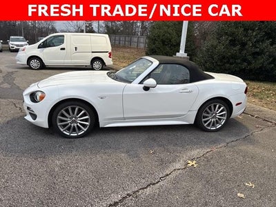 Photo of a 2017 Fiat 124 Spider Lusso 2DR Convertible for sale