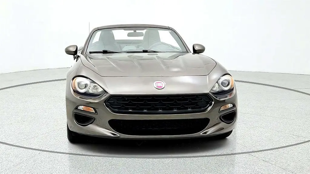 2017 FIAT 124 Spider - $11,995