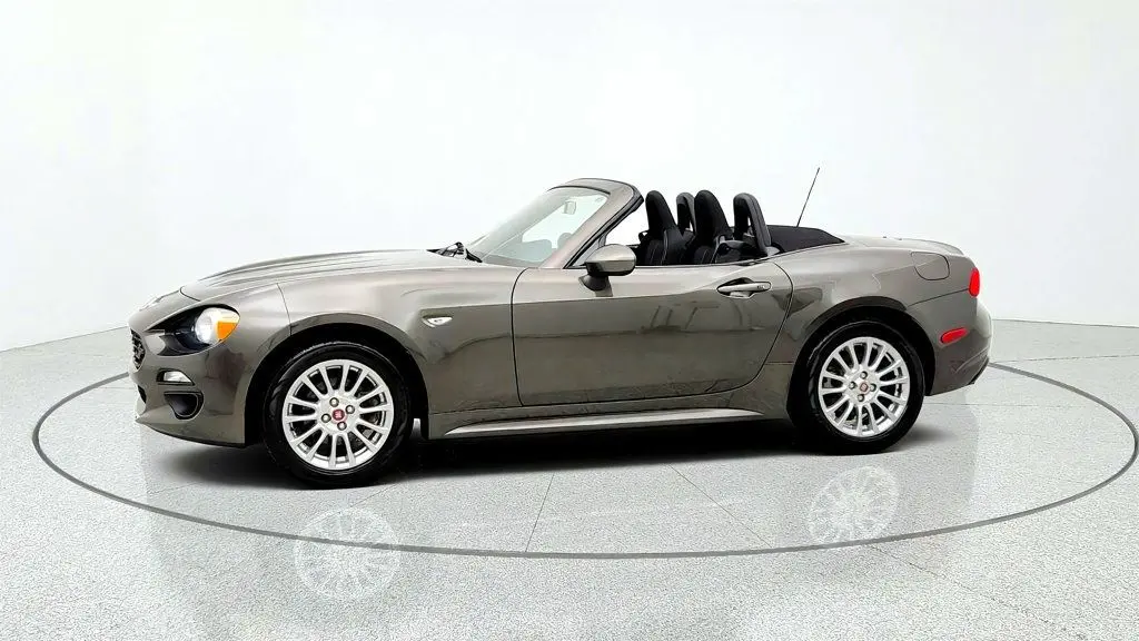 2017 FIAT 124 Spider - $11,995