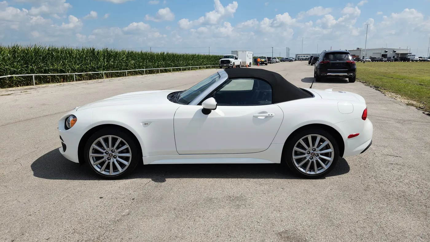 2020 FIAT 124 Spider Classica