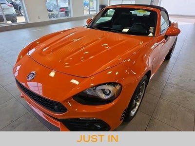 Photo of a 2017 Fiat 124 Spider Classica 2DR Convertible for sale