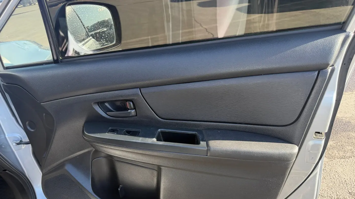 2013 Subaru Impreza 2.0i