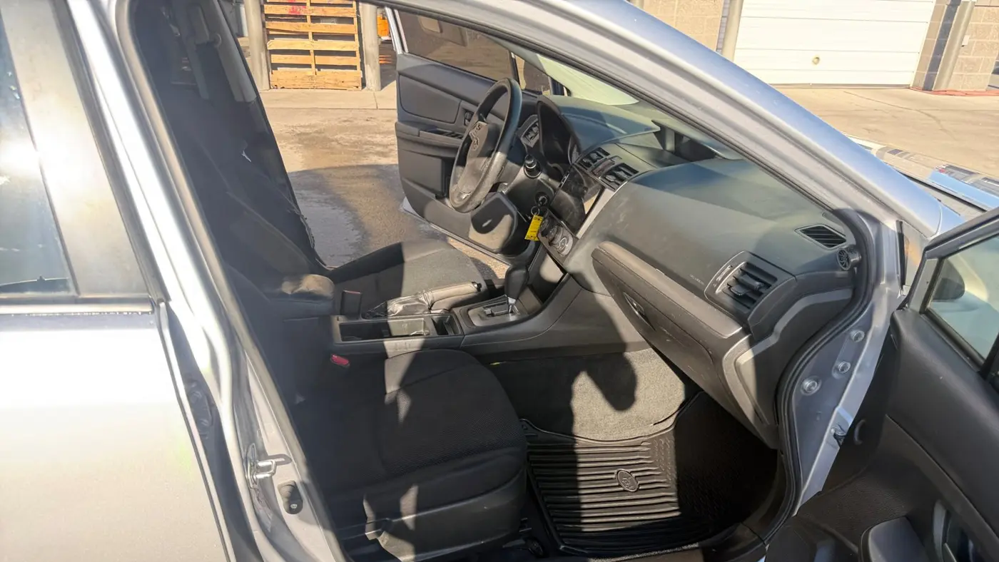 2013 Subaru Impreza 2.0i