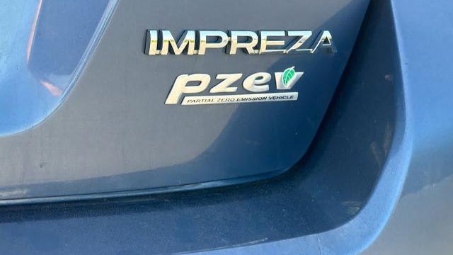 2013 Subaru Impreza 2.0i Premium