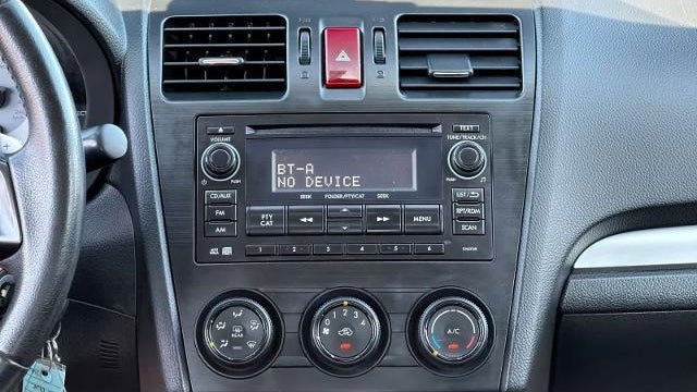 2013 Subaru Impreza 2.0i Premium