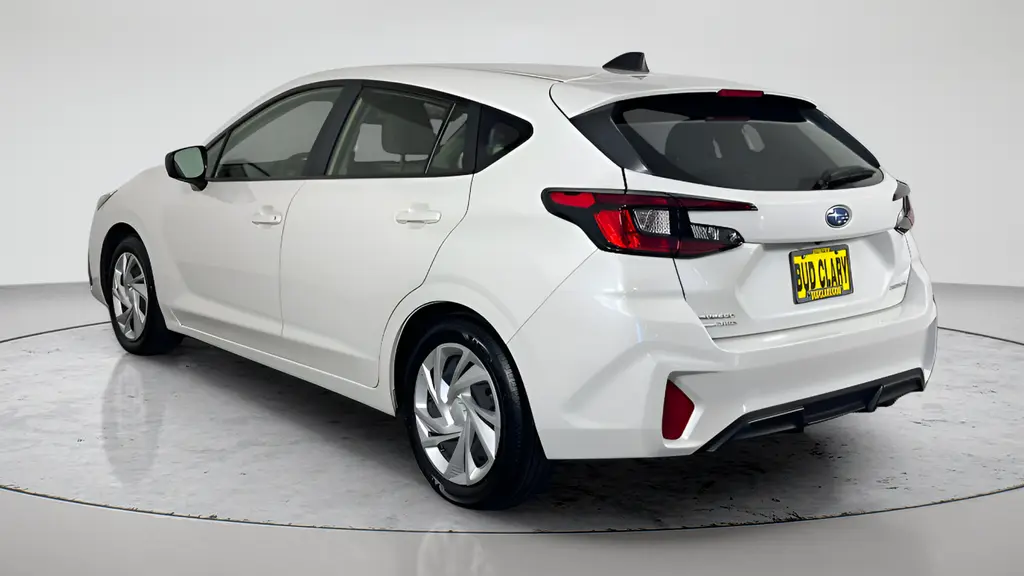 2024 Subaru Impreza Base