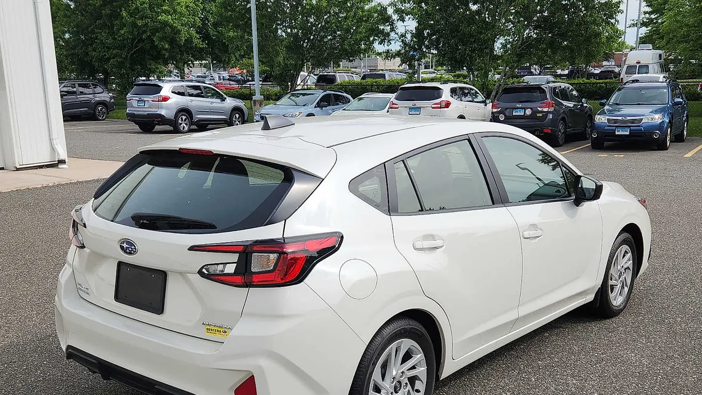 2025 Subaru Impreza Base