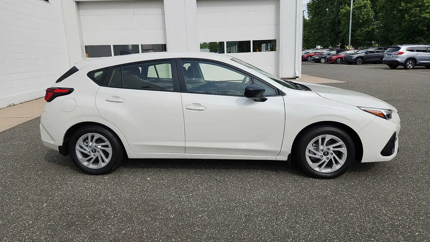 2025 Subaru Impreza Base