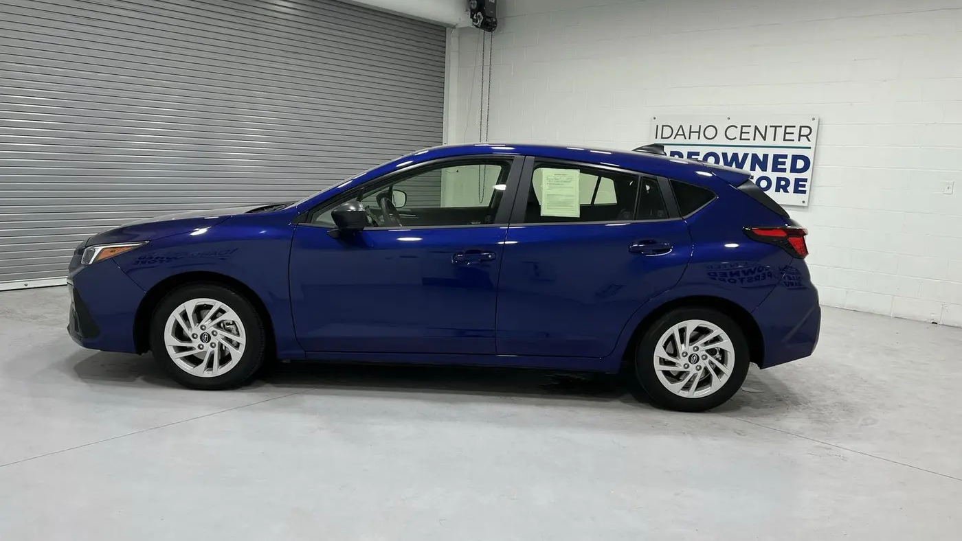 2024 Subaru Impreza Base