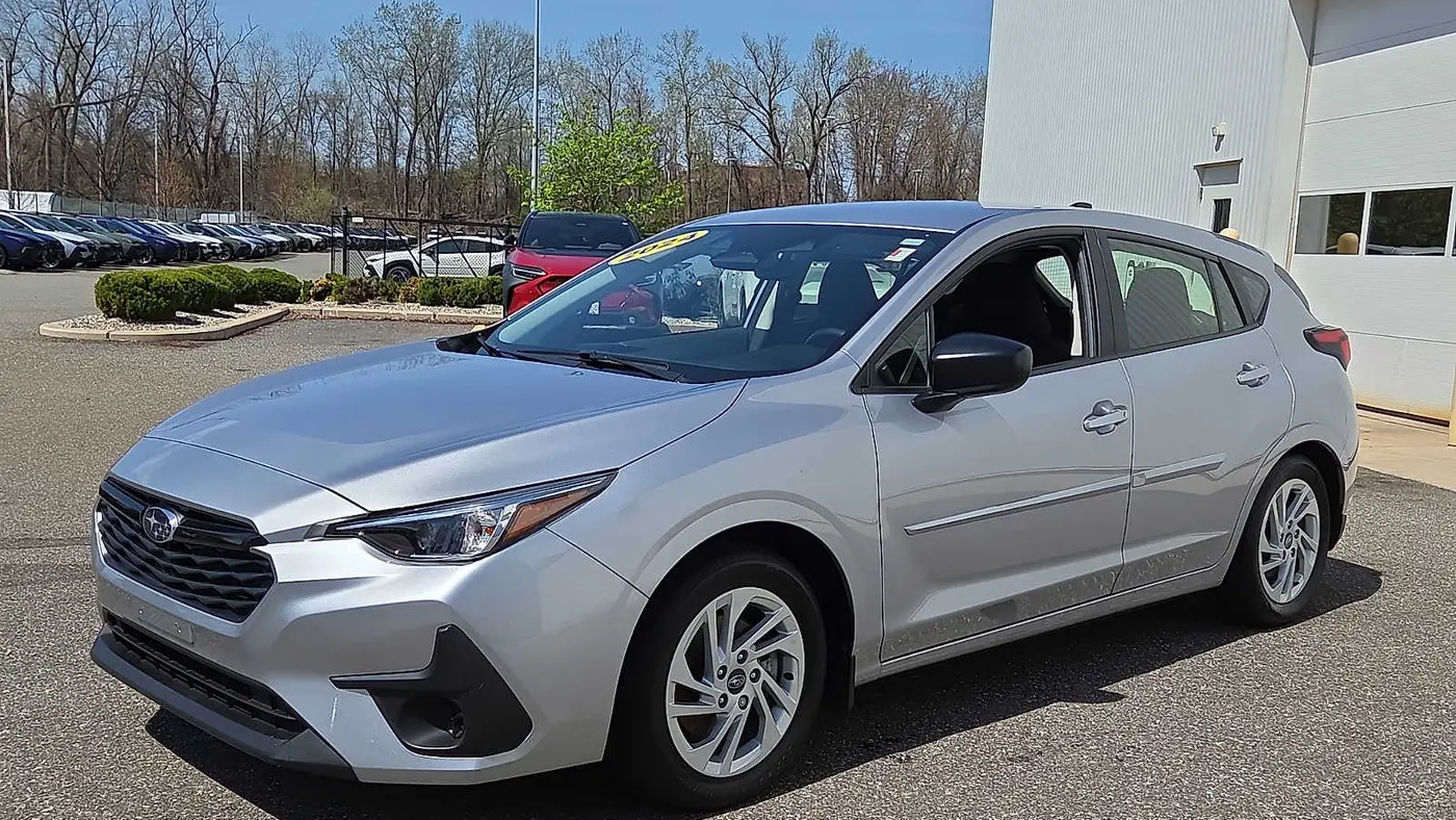 2024 Subaru Impreza Base