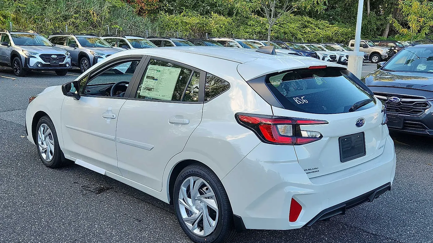 2025 Subaru Impreza Base