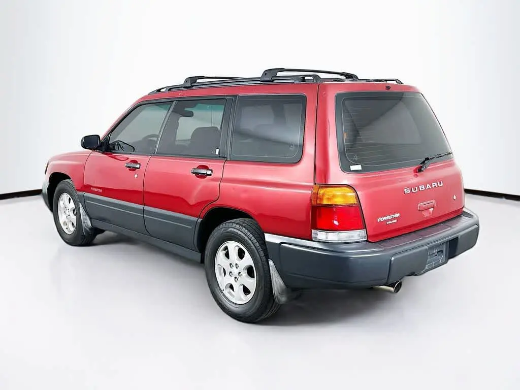 1999 Subaru Forester - $5,204