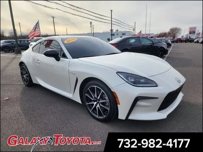 2025 Toyota GR86 2DR Coupe 6A