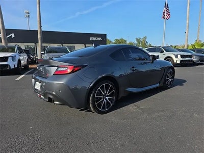 2023 Toyota GR86 2DR Coupe 6A