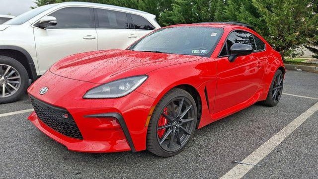 2025 Toyota GR86 Premium