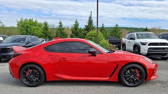 2025 Toyota GR86 Premium