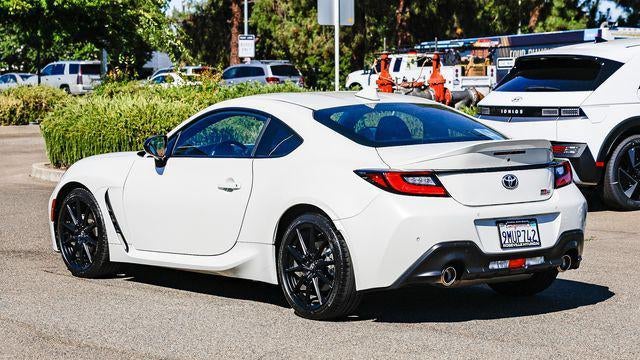 2024 Toyota GR86 Premium