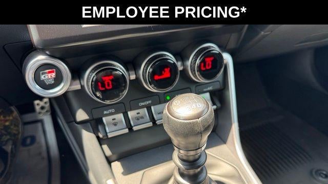 2024 Toyota GR86 Premium